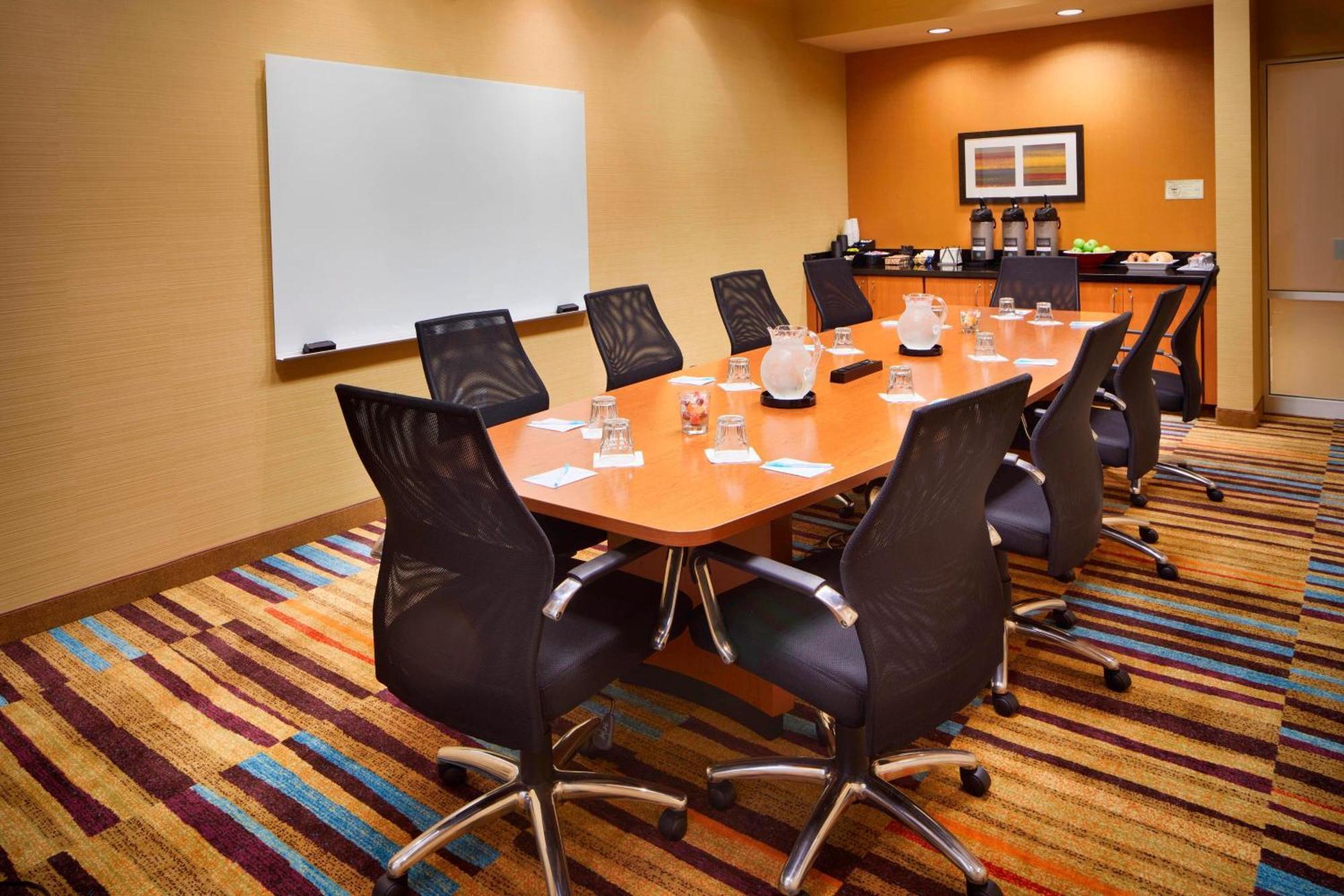 Fairfield And Polaris Hotel Columbus